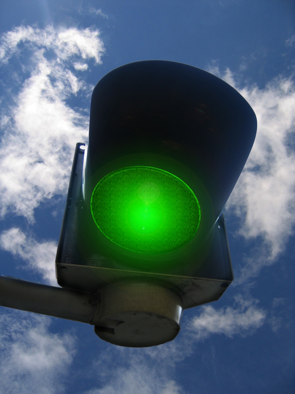 Green light or go image