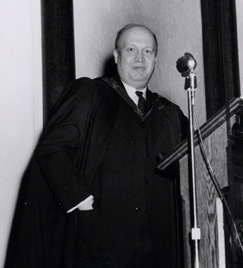 William Stewart MacNutt