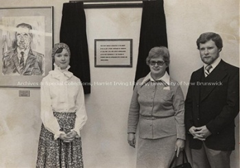 Photo taken at the plaque unveiling ceremony for the Allan P. Stuart study centre, 1978. PR; Series 1; Sub-series 7; Item 7693.