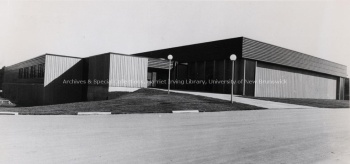 G. Forbes Elliot Athletics Centre, [after 1975]. PR; Series 1; Sub-series 2; Item 5384.