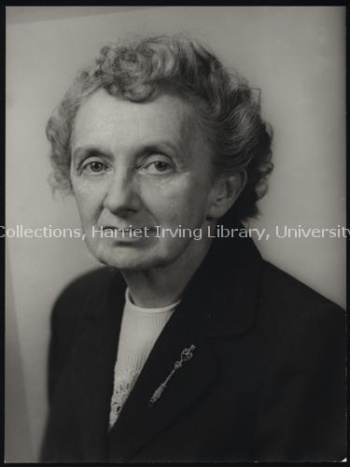 Edith Gordon McLeod, 2 October 1981. UA PC 15; no. 75.